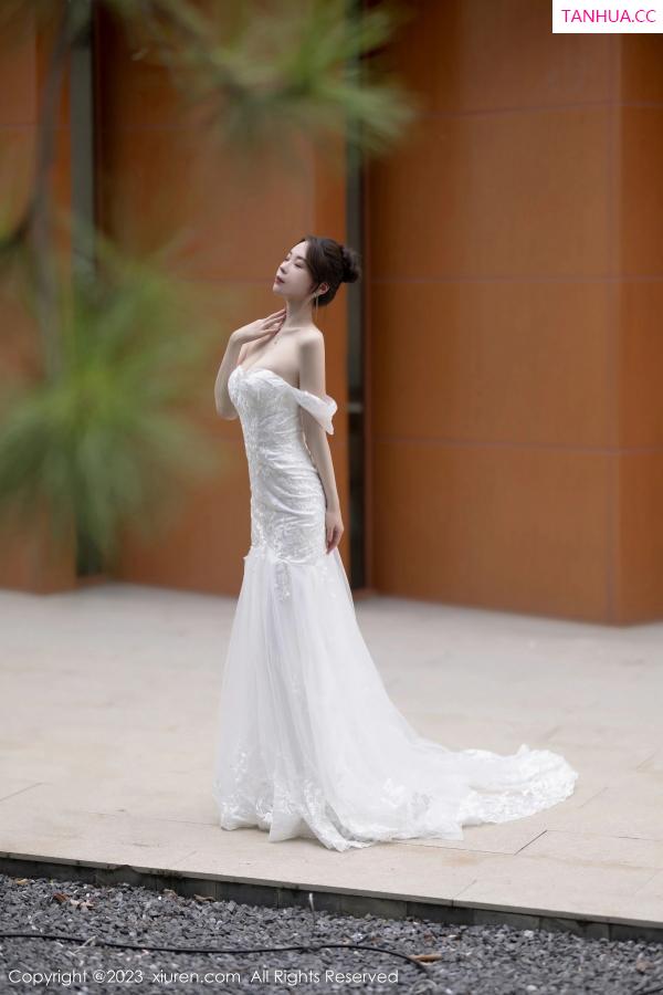 梦心玥  [XiuRen]高清写真图 2023.08.30 No.7310 梦心玥 婚纱美腿第16张图片